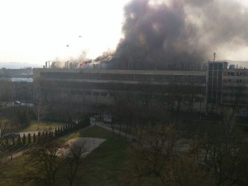 У Харкові велика пожежа на заводі