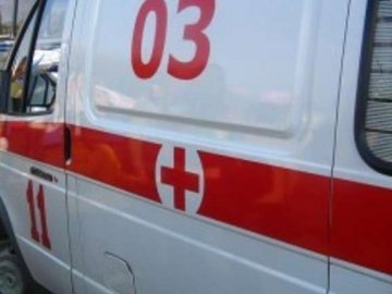 У селі під Луцьком Volkswagen збив дівчину