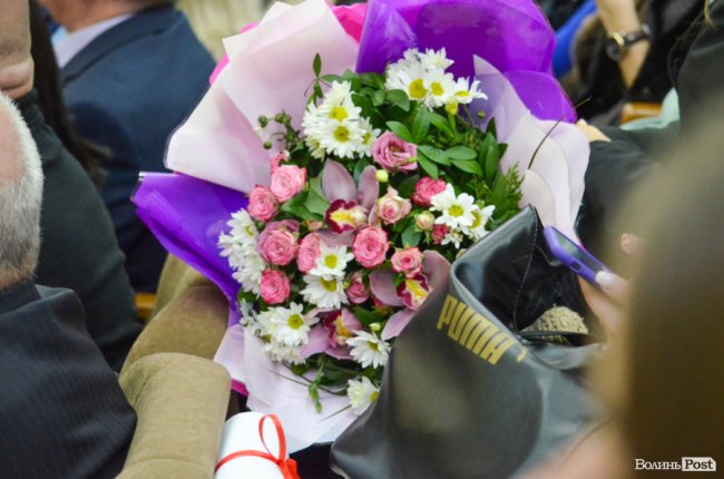 Знані гості і оберемки квітів: Ірину Вахович представили на посаді ректора ЛНТУ. ФОТО