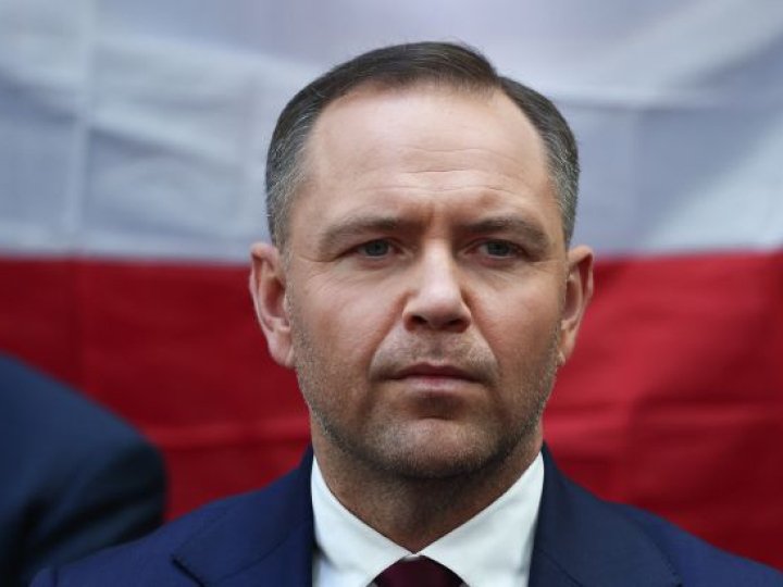 Навроцький заявив, що Польща надає допомогу українським біженцям останній рік