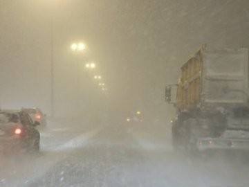 «Снігоапокаліпсис» у Москві. ФОТО. ВІДЕО