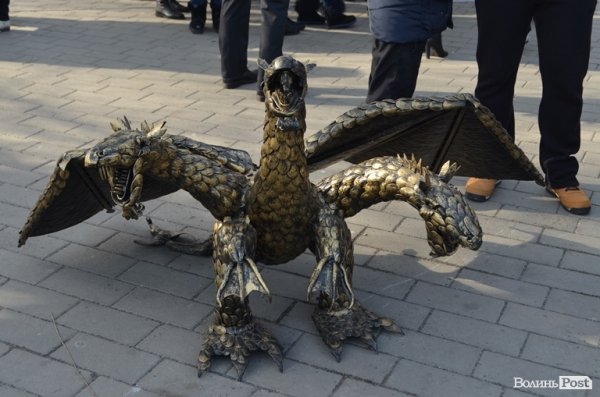 У Луцьку - благодійний  «масляний» ярмарок. ФОТО