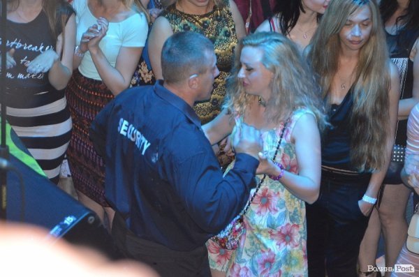 «Чорний бумер», «Харизма» і «Мурка»: в Луцьку знову виступав Seryoga. ФОТО