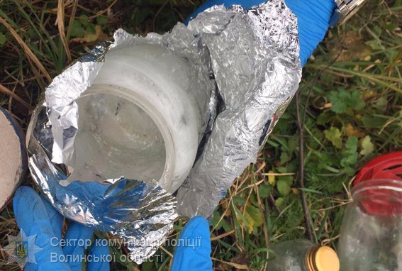 Затримали лучан, які виготовляли та продавали наркотики