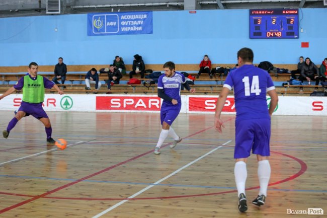 Збірна «Кромберга» готується перемагати на Чемпіонаті Волині з футзалу*