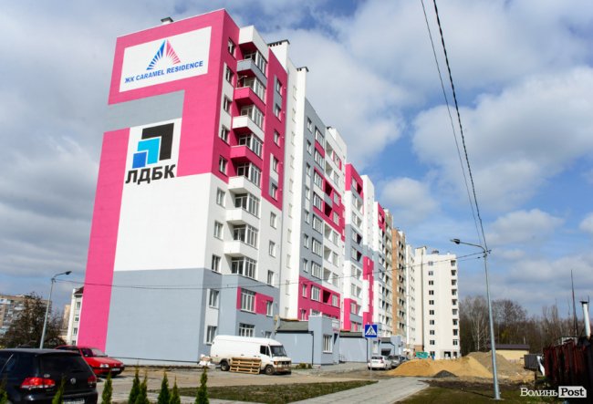 «Карамельні» квартири у яскравих багатоповерхівках: ЖК «Caramel Residence» продовжує зводити житло мрії. ФОТО*