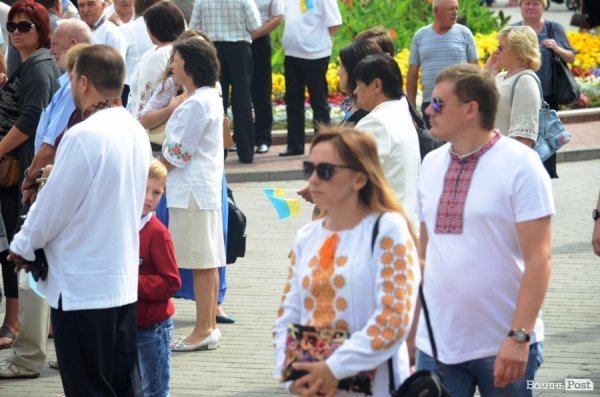 Вишите святкування Дня Незалежності у Луцьку. ФОТОРЕПОРТАЖ