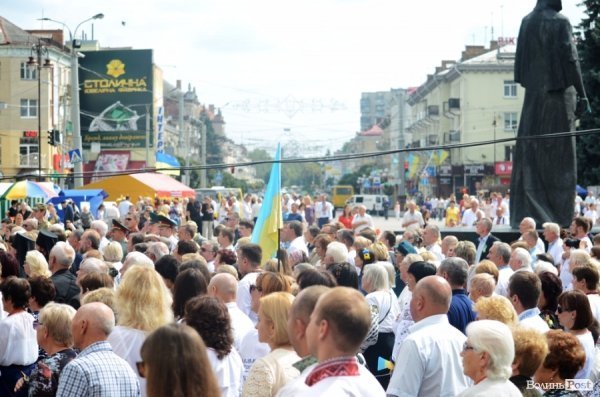 Вишите святкування Дня Незалежності у Луцьку. ФОТОРЕПОРТАЖ