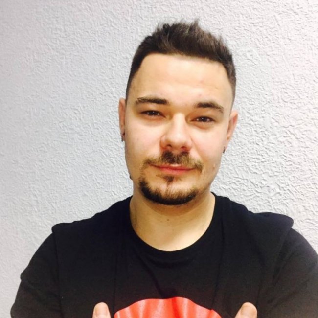 Луцька танцівниця оригінально заручилася з тату-майстром