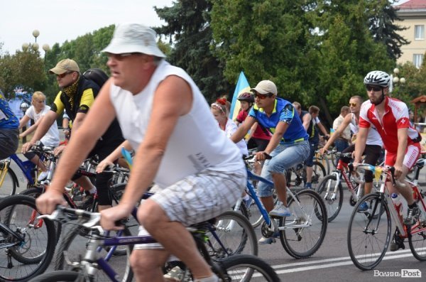 У Луцьку відбувся патріотичний велопробіг. ФОТО