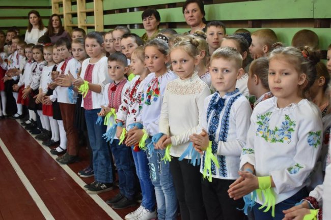 У сільській школі на Волині відкрили відремонтований спортзал за 7 мільйонів. ФОТО