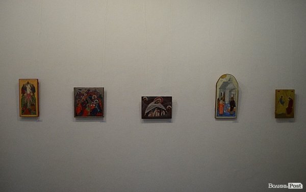 У Луцьку - вражаюча виставка ікон. ФОТО