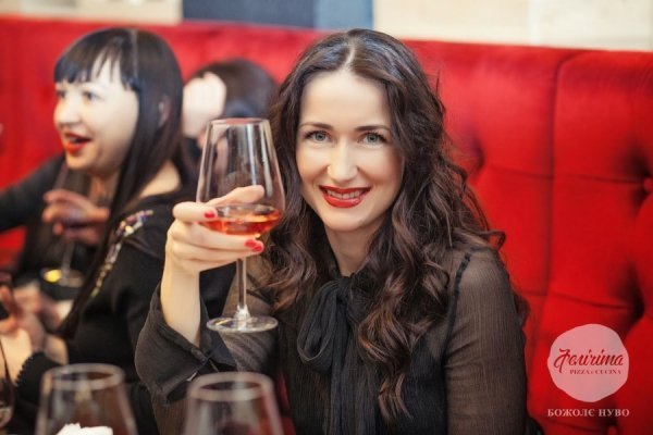 «Божоле нуво» прибуло до Луцька. ФОТО*