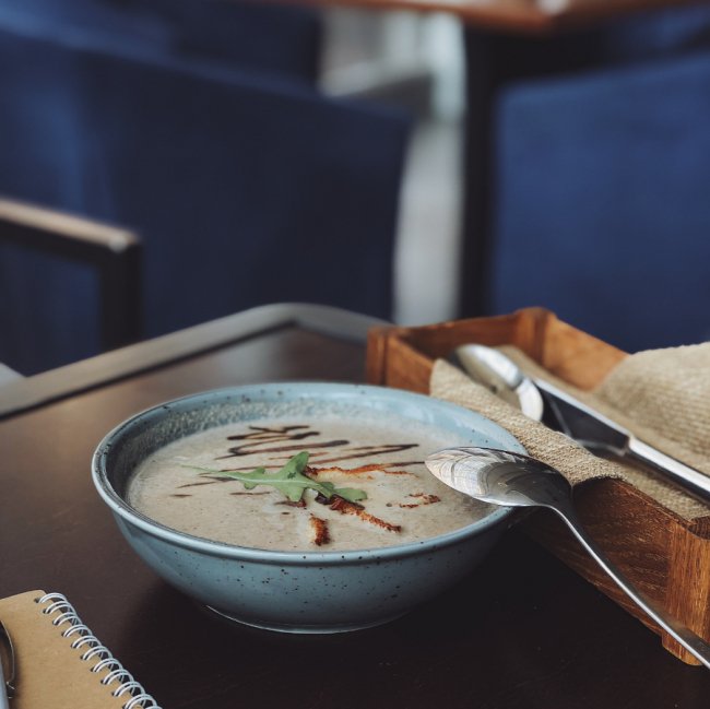 На фуд-корті «Променя» – знижки на обіди*