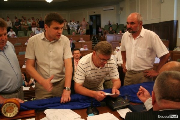 Волиньрада сказала своє  «фе!» мовному законопроекту. ФОТО