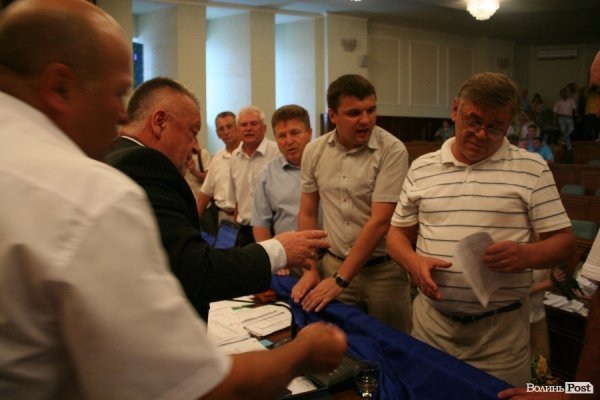 Волиньрада сказала своє  «фе!» мовному законопроекту. ФОТО