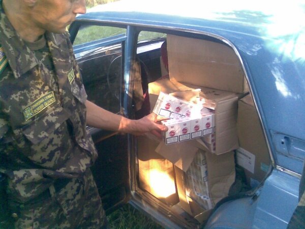 Контрабандистів зупиняли «кактусом»