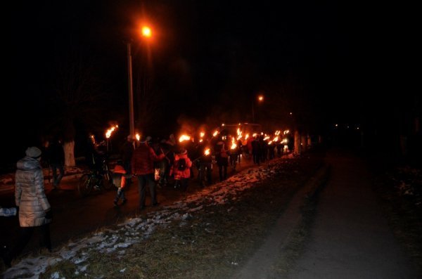 У Ківерцях - факельна хода. ФОТО