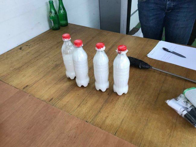 На «Ягодині» затримали чоловіків, які перевозили велику партію наркотиків