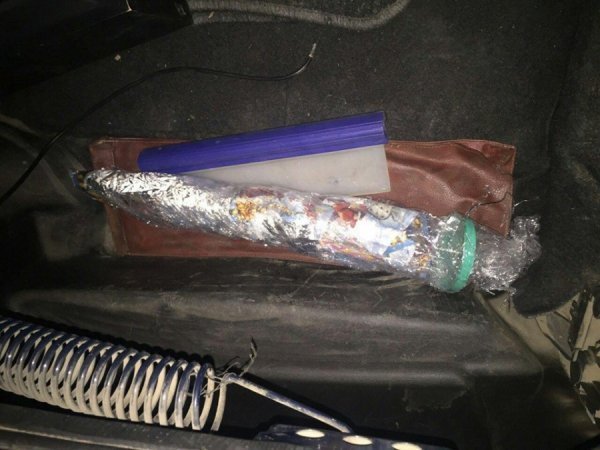 В Луцьку патрульні затримали чоловіків з наркотиками. ФОТО. ВІДЕО