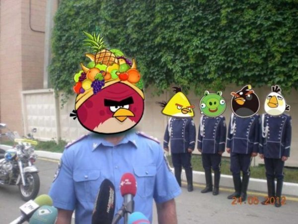 З форми харківських даішників сміється півкраїни