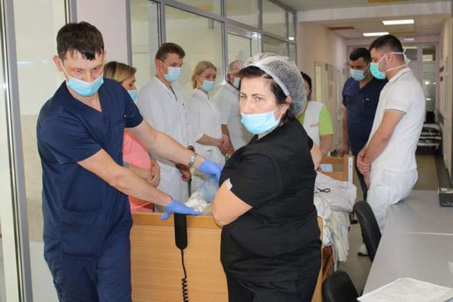 У Ковелі під час повітряної тривоги чоловікові пересадили серце. ФОТО