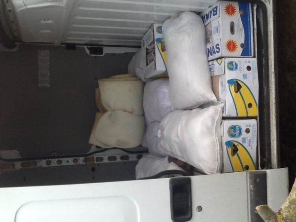 «Автомайдан Волинь» привіз військовим харчі. ФОТО