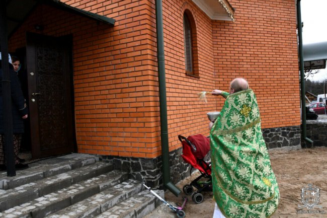 У селі на Волині освятили московську церкву. ФОТО