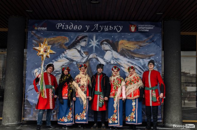 У центрі Луцька – різдвяний фестиваль. ФОТОРЕПОРТАЖ