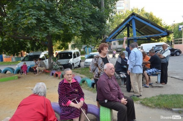 У Луцьку депутат Микола Яручик  вислухав побажання мешканців ЛПЗ 