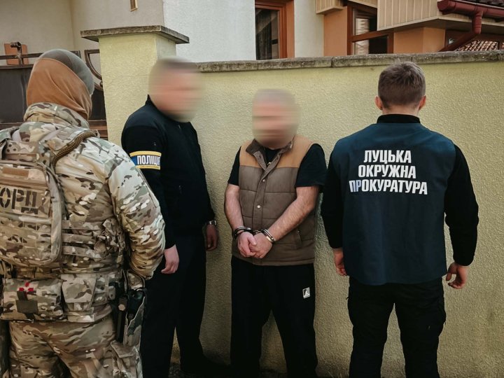 На Волині викрили зловмисників, які грабували автомобілі. ВІДЕО