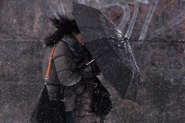 Фото Києва, заваленого снігом