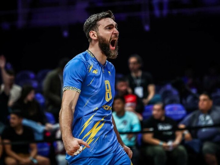 До волейбольної збірної на підготовку до Ліги націй викликали волинянина та волинського зятя