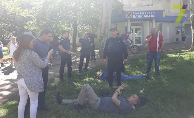 Стріляли у екс-керівника одеського «Правого сектору». ФОТО. ВІДЕО