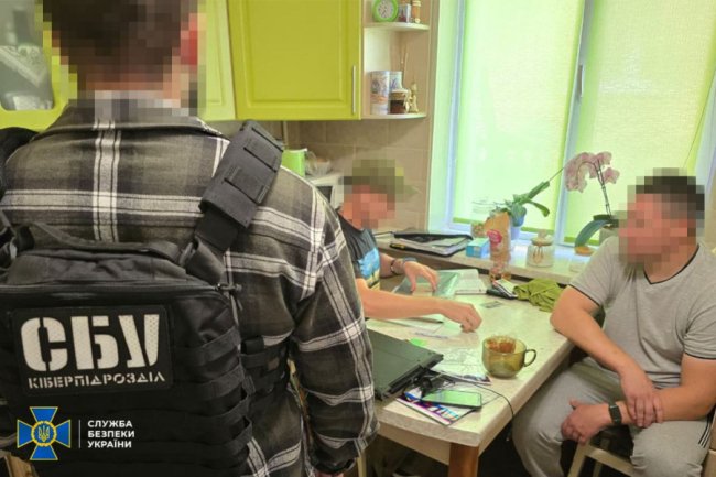 Наводив ракети у 5 областях: СБУ вполювала зрадника