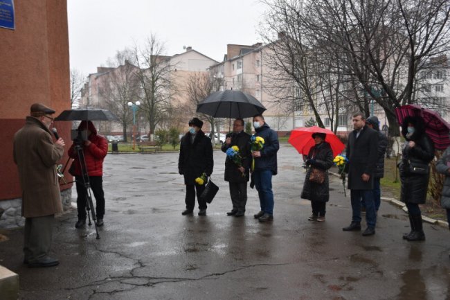 У Луцьку вшанували пам'ять В’ячеслава Чорновола. ФОТО