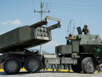 США дають Україні дві системи ППО NASAMS і снаряди для HIMARS