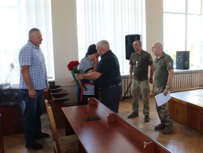На Волині рідним двох загиблих Героїв вручили їхні посмертні нагороди