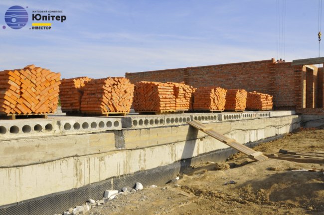 У другому будинку ЖК «Юпітер» — у розпалі внутрішні роботи*