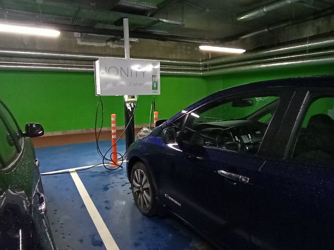 У «ПортCity» запрацювала зарядна станція для електромобілів*