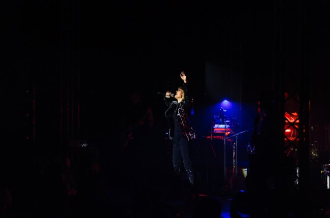 У луцькому «Промені» відгримів концерт гурту «The Hardkiss». ФОТО