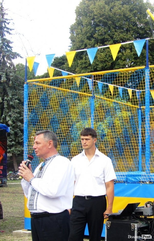 У Луцьку відкрили «Діснейленд». ФОТО