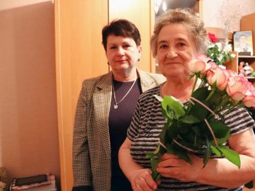На Волині матір загиблого Героя привітали із 81-річчям