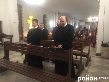 Як на Чистий Четвер молилися луцькі греко-католики