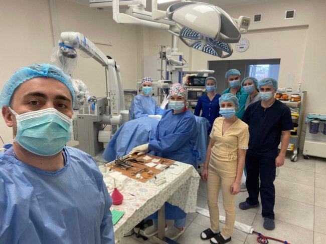 Нейрохірурги Волинської обласної дитячої клінічної лікарні за рік прооперували понад 200 дітей: підсумки