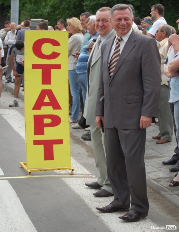 Естафету до Дня Перемоги виграли студенти «України»