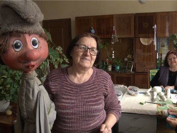 Показали, що відбувається за лаштунками луцького театру ляльок. ВІДЕО