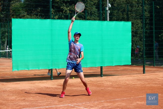 У Нововолинську відбулися змагання з тенісу. ФОТО