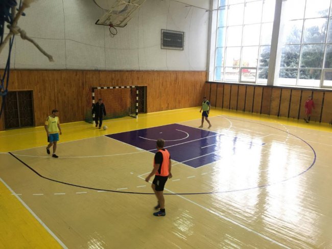 Волинські священники зіграли у футбол з викладачами луцького університету