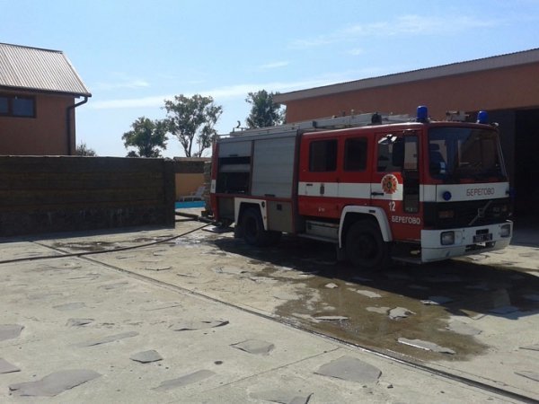 На Закарпатті горів ресторан. ФОТО